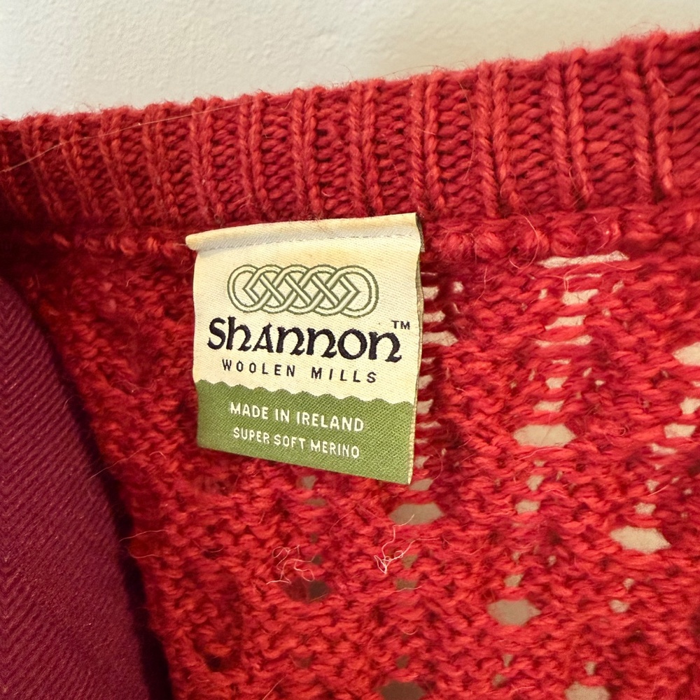 Irish merino wool cardigan - Picture 2 of 3